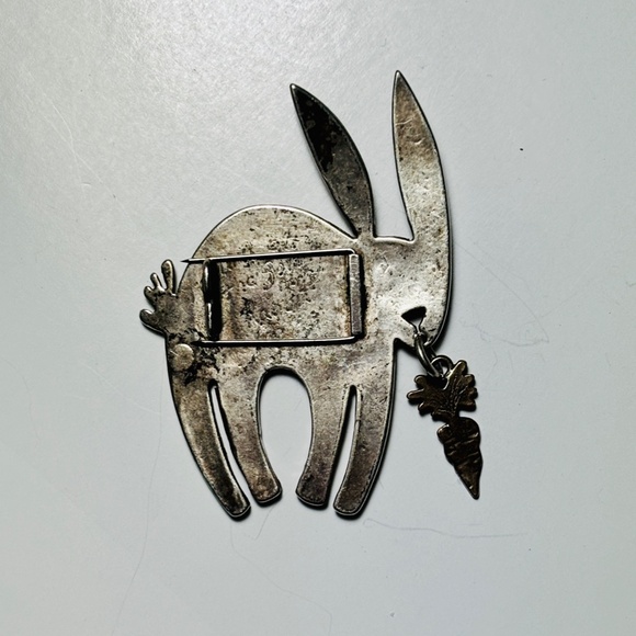 Rabbit Pin - Picture 3 of 4